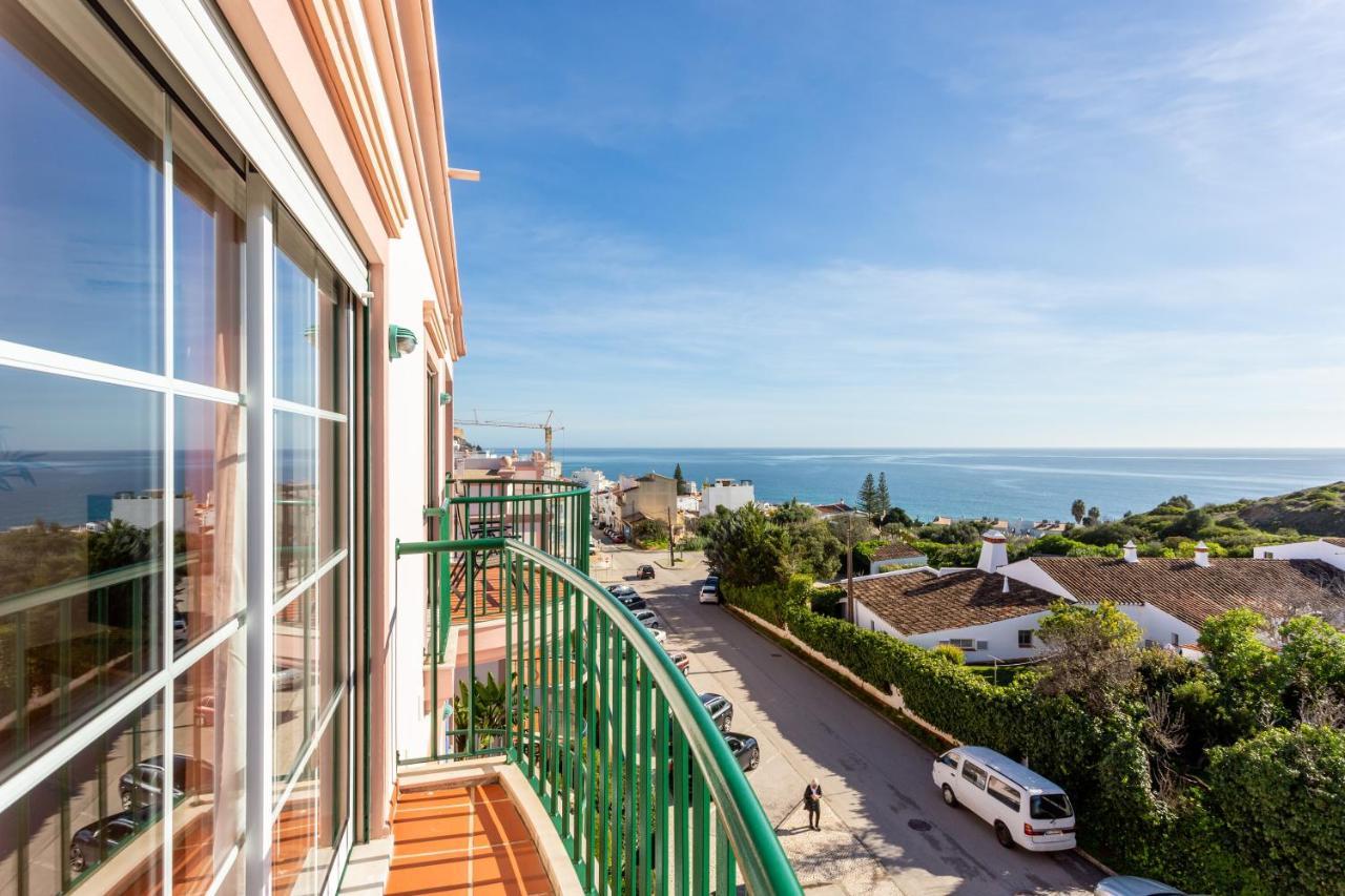 Lovely 2 Bedroom Apartment Including Pool, Stunning Ocean Views & Beach Closeby Praia Da Luz Экстерьер фото